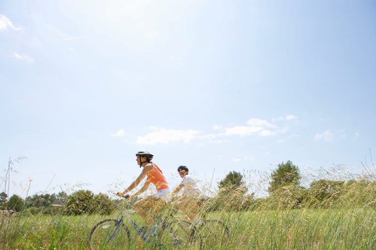 Staying Active in a Changing Climate: Evidence-Based Cycling Recommendations from MOUNTADAPT 